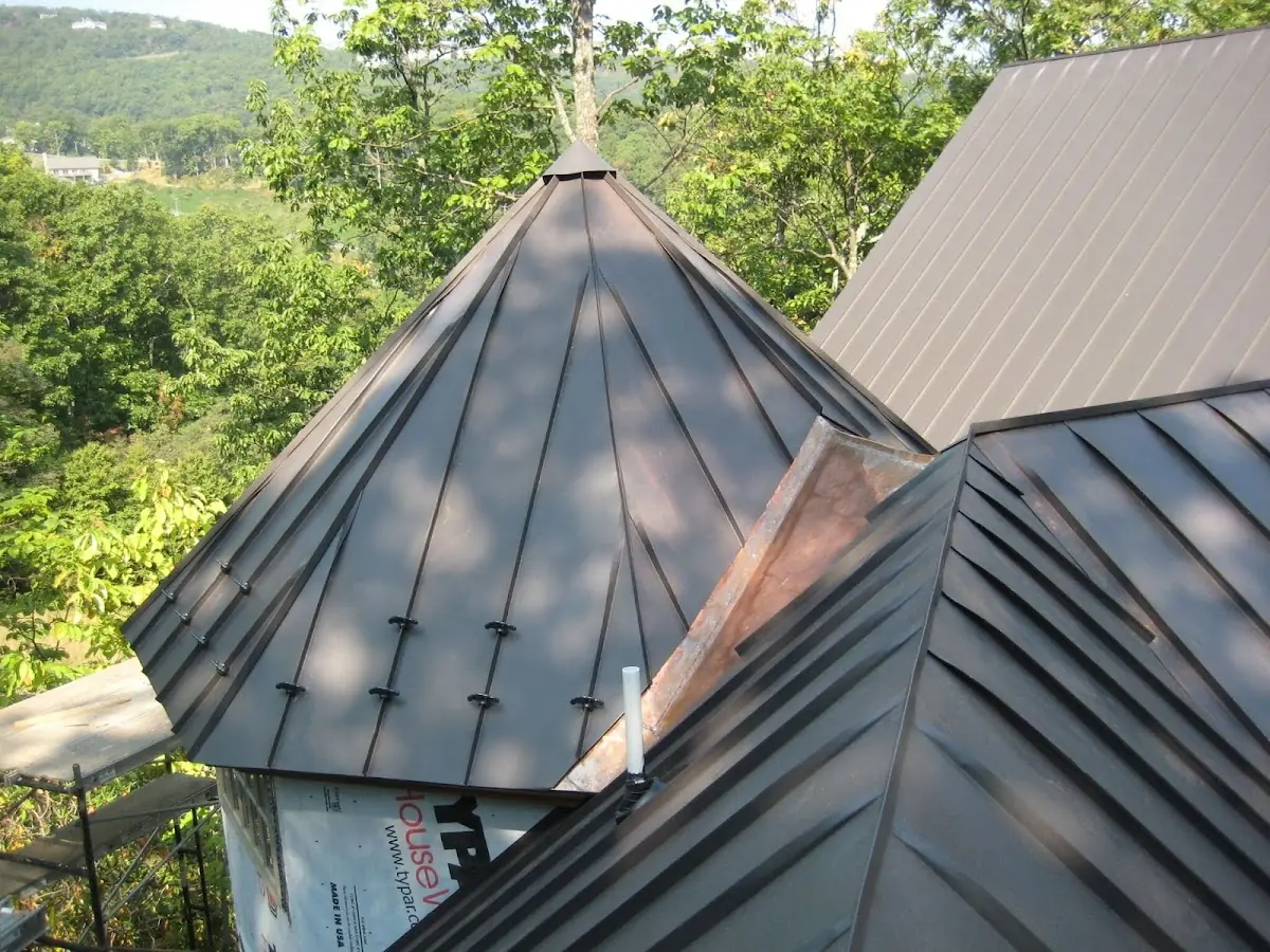 Professional Roof Tarp Installation by Craftsman Roofing in Saint Vrains